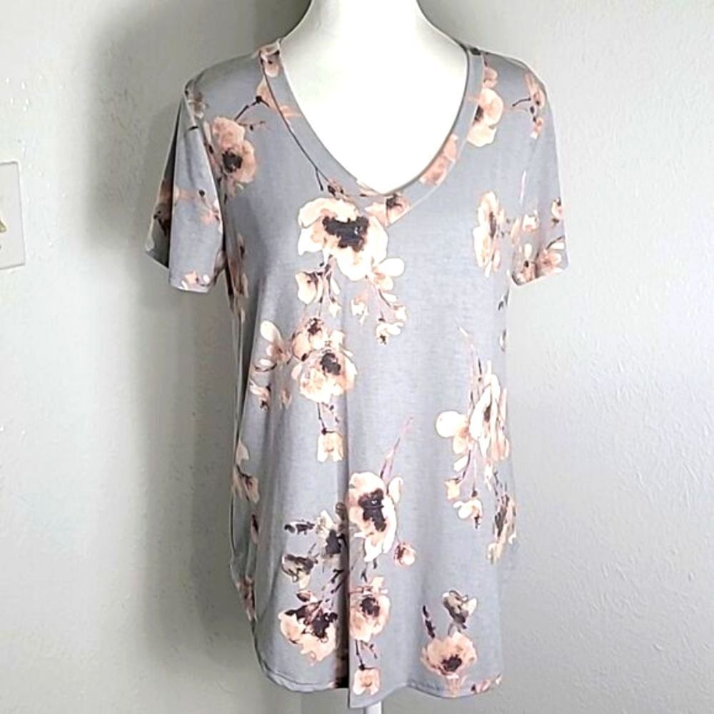 Twenty Ten T-Shirt Light Gray with Pink Floral Detail, Size Large, NWOT